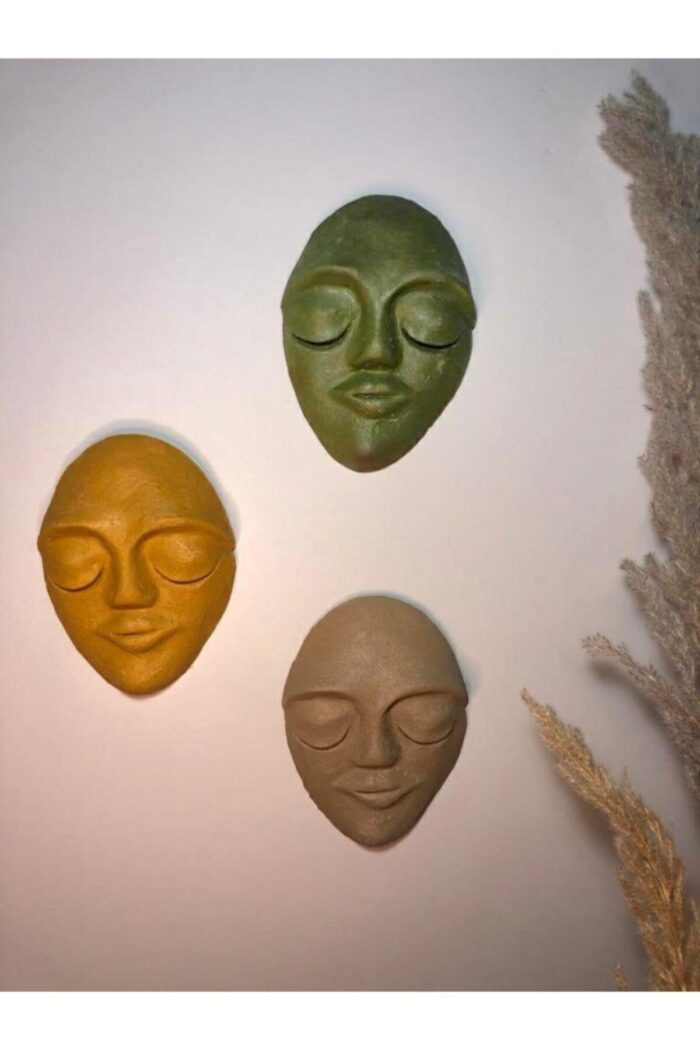 El Yapımı Duvar Maskları 3'lü Set - Görsel 1