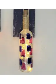 Peri LED Işıklı Ahşap Dekorlu Ferforje Bağlantılı Kırmızı Lacivert Vitray Şarap Şişesi Duvar Dekoru - Görsel 7