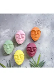 El Yapımı Duvar Maskları 5'li Set, Canlı Renklerle Boyalı Sakin Yüz Maskeleri, Duvar Dekor Objesi