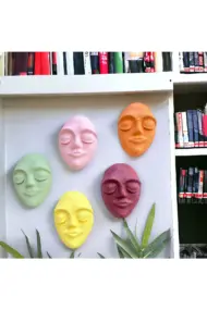 El Yapımı Duvar Maskları 5'li Set, Canlı Renklerle Boyalı Sakin Yüz Maskeleri, Duvar Dekor Objesi - Görsel 2