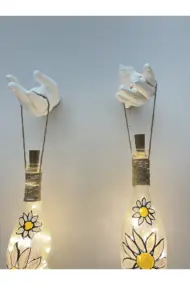 Kadın Eli Heykeli Dekorlu Peri LED Işıklı Papatya Desenli Vitray Boyama Şampanya Şişesi Aplik Set - Görsel 7