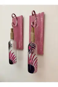 Peri Led Aydınlatmalı Pembe Ahşap Dekorlu, Vitray El Boyama Kırçiçeği Şarap Şişesi Aplik 2'li Set - Görsel 7