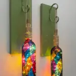 Yeşil Renkli Ahşap Ve Ferforje Dekorlu Peri Led Işıklı Vitray Cam Şarap Şişesi Duvar Aplik 2'li Set