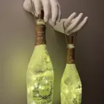 El Yapımı Heykel El Dekorlu Led Işıklı Buzlu Cam Şampanya Şişesi Aplik 2'li Set