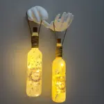 El Yapımı Heykel El Dekorlu Led Işıklı Buzlu Cam Şarap Şişesi Aplik 2'li Set