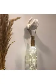 El Yapımı Heykel El Dekorlu Led Işıklı Beyaz Şarap Şişesi Aplik