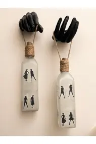 El Figürlü Duvar Lambası – Pilli LED Işıklı Buzlu Cam Şişe Aydınlatma | El Yapımı Duvar Dekoru - Görsel 5