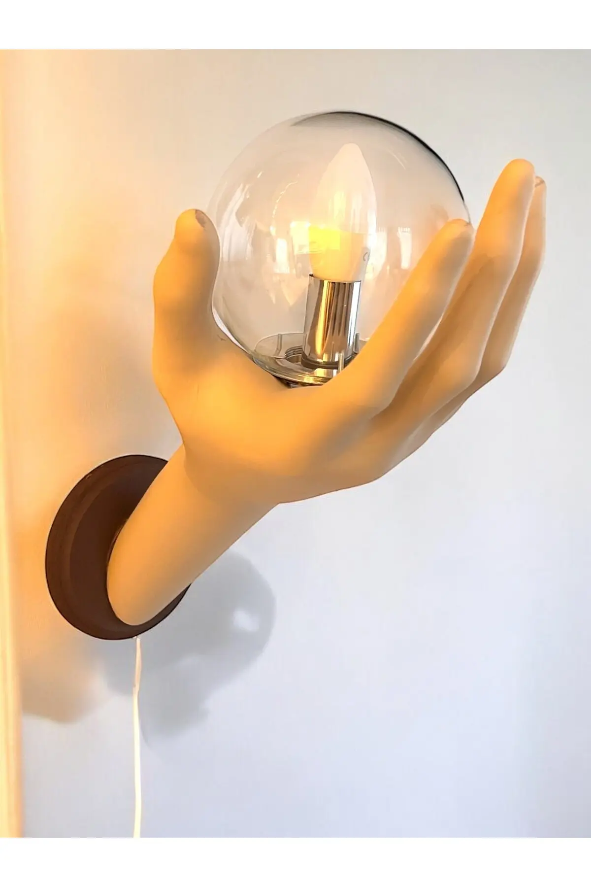 4273567af36c5cb2c1-img-1_org_zoom Özel Tasarım El Figürlü Duvar Lambası, Dekoratif Aydınlatma, Cam Küreli Tasarım, Ev ofis Dekor - Görsel 1