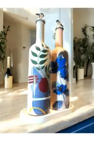 El yapımı Mavi Çiçekli Kız Desenli Sunum Stantlı 75 ml Zeytinyağı Sıvıyağ Şişesi Yağdanlık 2 li set - Görsel 4