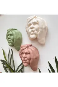 Ellerle Sıkılmış Renkli İnsan Yüzü Dekoratif Duvar Heykeli 3 lü Set Biblo Obje Ev Dekorasyon - Görsel 4