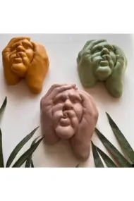 Ellerle Sıkılmış Renkli İnsan Yüzü Dekoratif Duvar Heykeli 3 lü Set Biblo Obje Ev Dekorasyon - Görsel 5