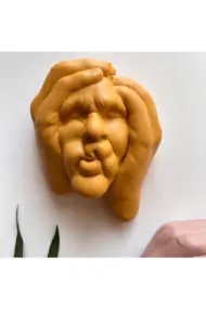 Ellerle Sıkılmış Renkli İnsan Yüzü Dekoratif Duvar Heykeli 3 lü Set Biblo Obje Ev Dekorasyon - Görsel 6