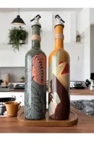 Modern Tasarımlı Kadın Desenli Renkli 750 ml Zeytinyağı Sıvıyağ Şişesi Yağdanlık Yağlık 2'li Set