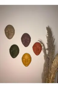 El Yapımı Duvar Maskları 5'li Set, Canlı Renklerle Boyalı Sakin Yüz Maskeleri, Duvar Dekor Objesi - Görsel 3
