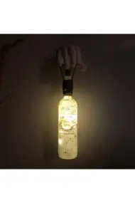 El Yapımı Heykel El Dekorlu Led Işıklı Buzlu Cam Şarap Şişesi Aplik - Görsel 5