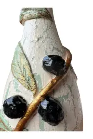 750 ml El Boyaması Cam Yağdanlık – Zeytin Dalı Rölyefli | Çatlatma Efektli | Ahşap Standlı - Görsel 8