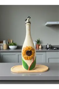 750 ml El Boyaması Cam Yağdanlık – Ayçiçeği Rölyefli | Çatlatma Efektli | Ahşap Standlı