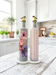 750 ml Büyük Boy El Yapımı Cam Yağdanlık Sirkelik 2'li Set – Çiçek Desenli ve Çizgili Dekoratif Zeytinyağı Şişesi – Modern Mutfak Aksesuarı - Görsel 18